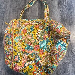 Vera Bradley duffle bag